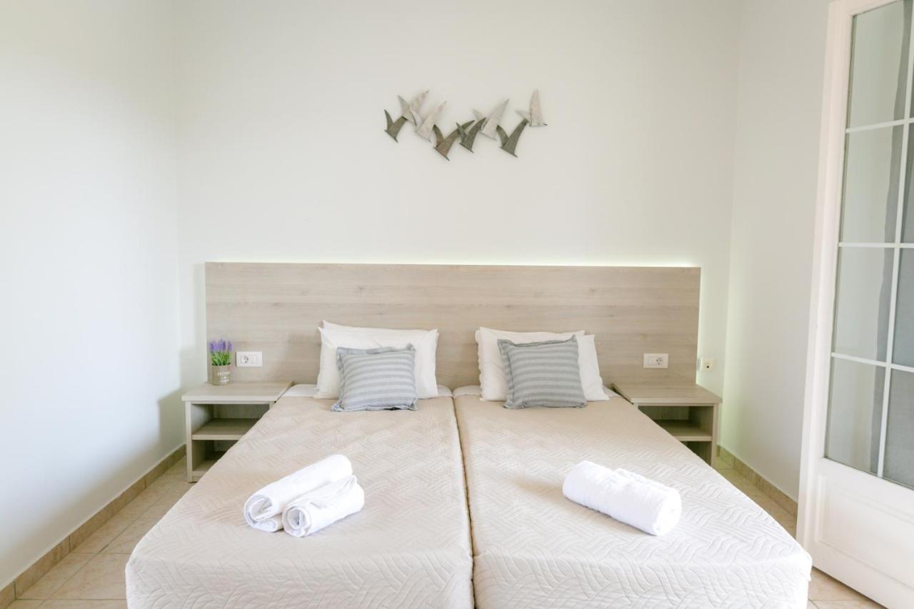 Tropical Apartments Alykes  Ngoại thất bức ảnh