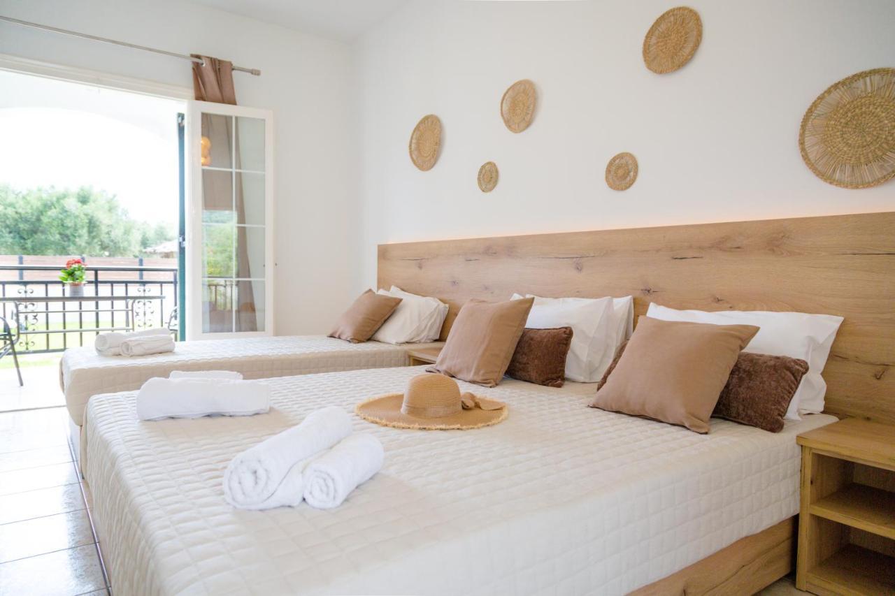 Tropical Apartments Alykes  Ngoại thất bức ảnh